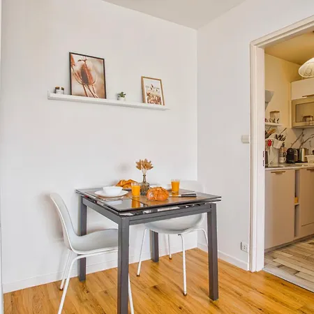 Classe 2 Etoiles A - Proche Et Centre-ville Apartman