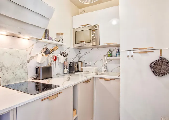 Classe 2 Etoiles A - Proche Et Centre-ville Апартаменты