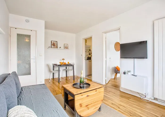 Апартаменты Classe 2 Etoiles A - Proche Et Centre-ville